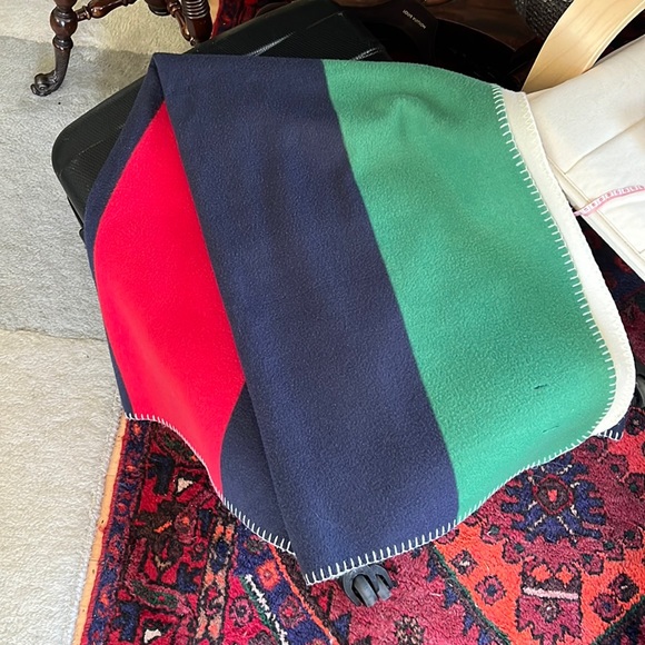 Hudson’s bay Bedding Hudsons Bay 7x 50 Inch Multi Color Blanket